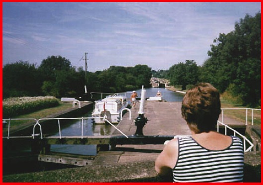 Looking towards the top of the Hatton Locks.